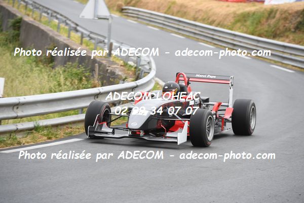 http://v2.adecom-photo.com/images//6.COURSE DE COTE/2022/5_LA_POMMERAYE_2022/TAVIAUX_Benoit/79A_4987.JPG